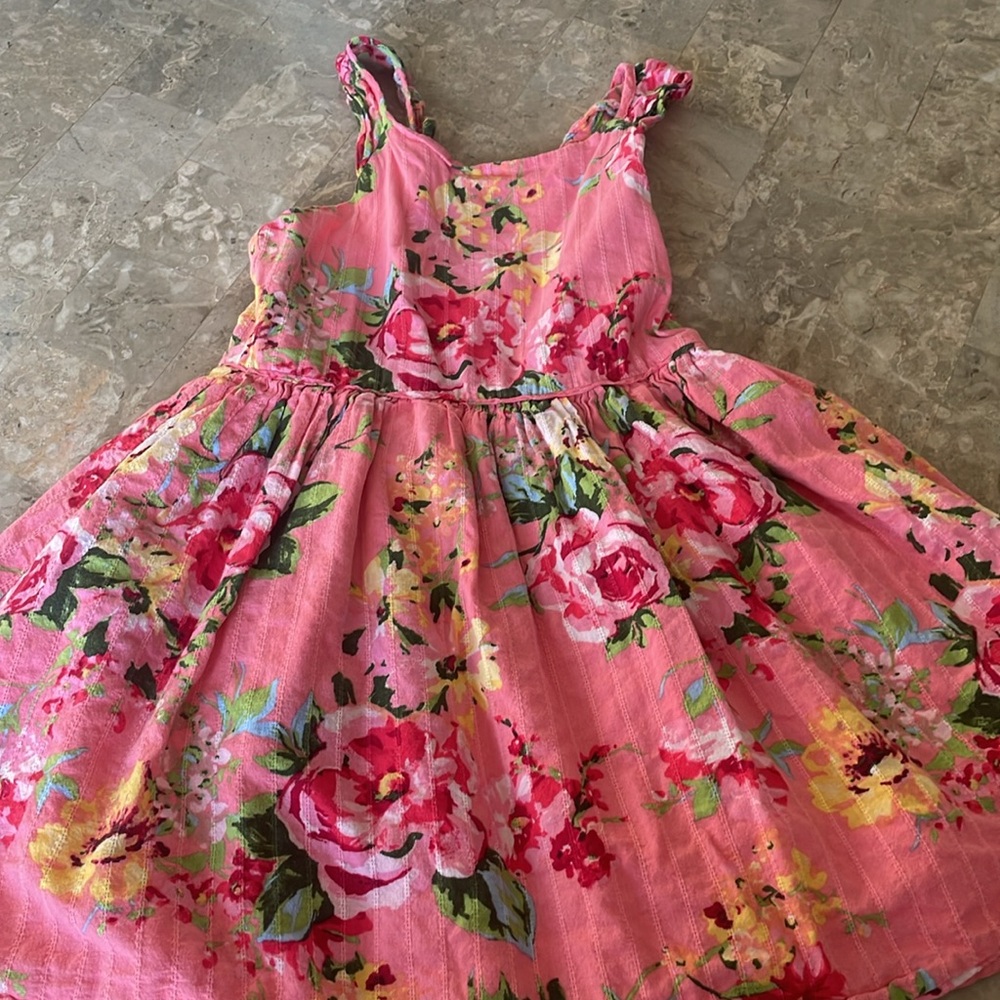 Zunie Girl pink flowered dress.